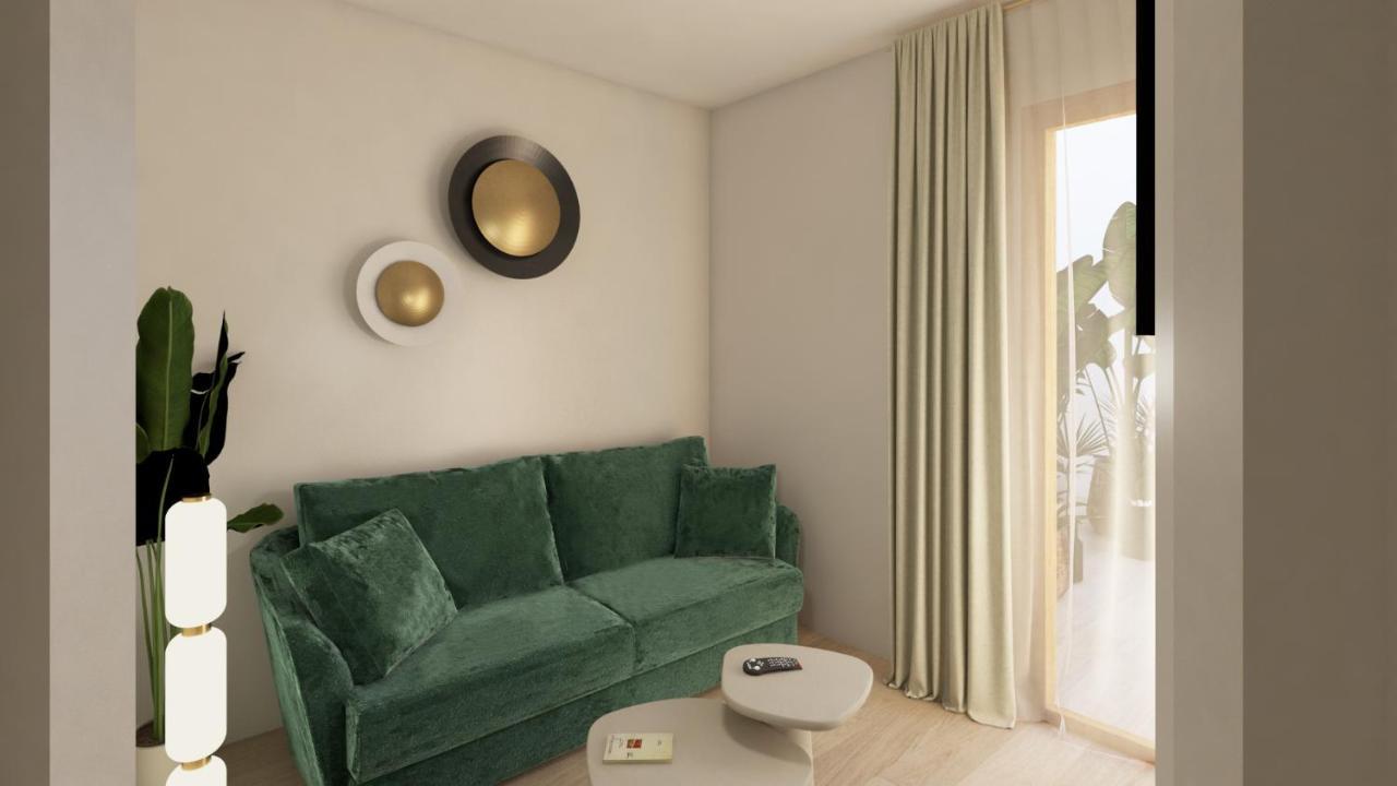 Llonga'S Ciutadella Hotel ซิวตาเดญา ภายนอก รูปภาพ