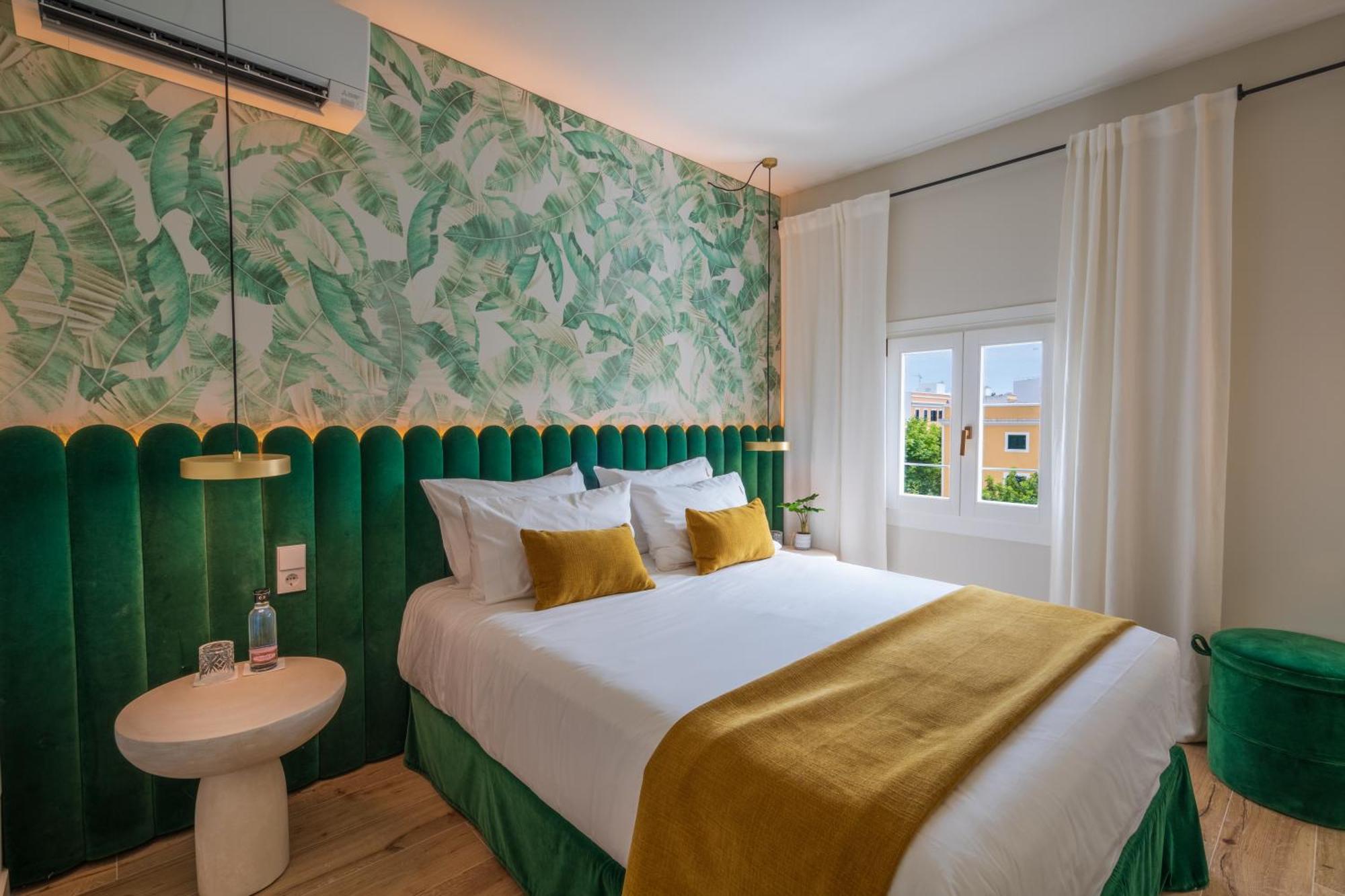 Llonga'S Ciutadella Hotel ซิวตาเดญา ภายนอก รูปภาพ